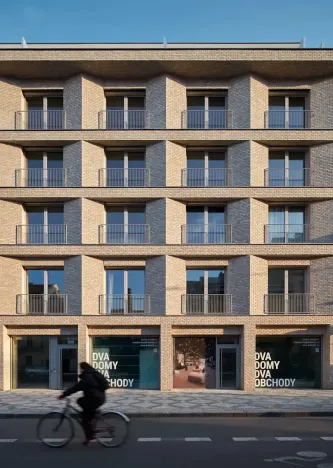 Pronájem garážového stání, Praha - Karlín, Křižíkova, 15 m2
