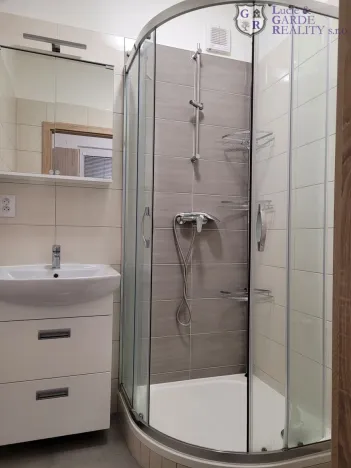 Pronájem bytu 2+1, Sezimovo Ústí, Dukelská, 62 m2