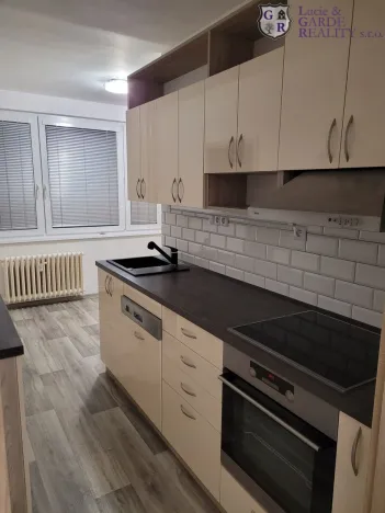 Pronájem bytu 2+1, Sezimovo Ústí, Dukelská, 62 m2