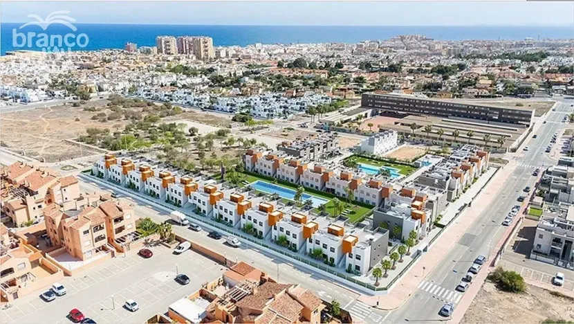 Prodej rodinného domu, Torrevieja, Alicante, Španělsko, 72 m2