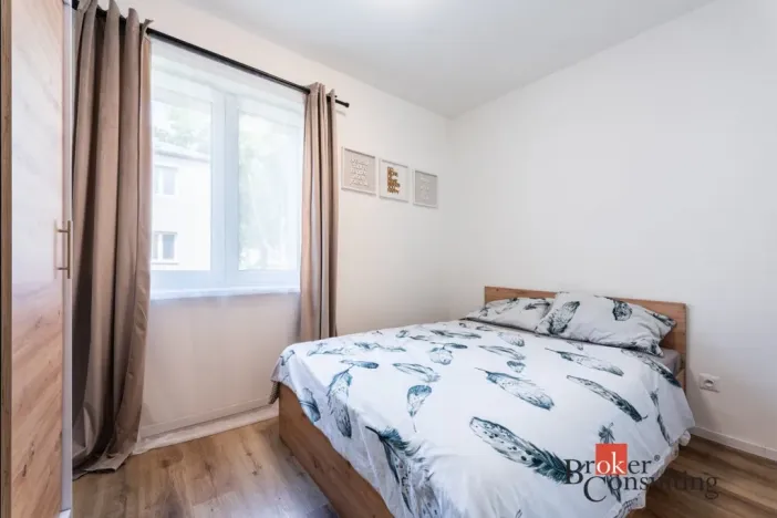 Pronájem bytu 2+kk, Ostrava - Mariánské Hory, Cottonové, 37 m2