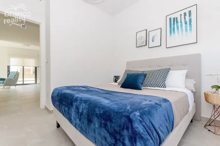 Prodej rodinného domu, San Miguel de Salinas, Alicante, Španělsko, 92 m2