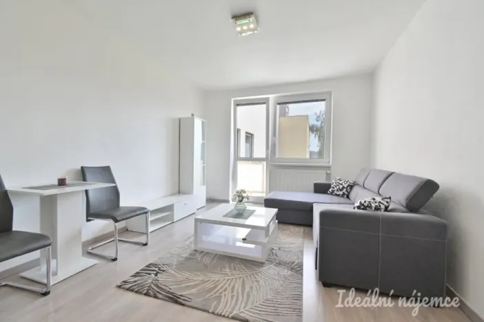 Pronájem bytu 2+kk, Kuřim, Wolkerova, 47 m2