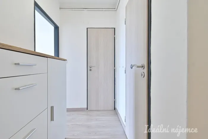Pronájem bytu 2+kk, Kuřim, Wolkerova, 47 m2