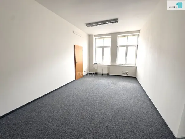 Pronájem kanceláře, Praha - Vysočany, Kolbenova, 91 m2