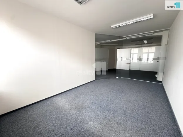 Pronájem kanceláře, Praha - Vysočany, Kolbenova, 91 m2