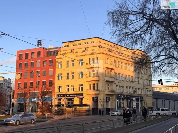 Pronájem kanceláře, Praha - Vysočany, Kolbenova, 91 m2