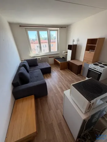 Pronájem bytu 1+kk, Horní Slavkov, Dlouhá, 20 m2