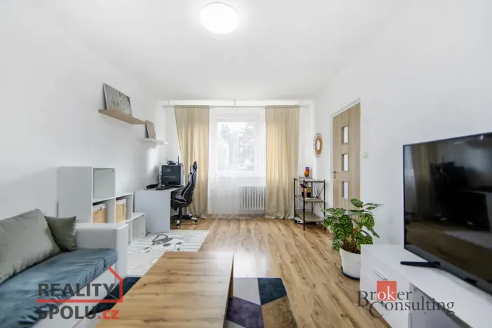 Pronájem bytu 2+1, Plzeň - Skvrňany, Vojanova, 57 m2