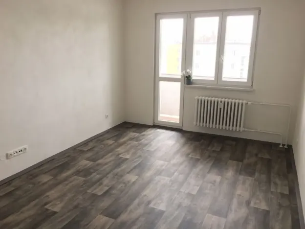 Pronájem bytu 2+1, Ostrava - Hrabůvka, Závodní, 52 m2