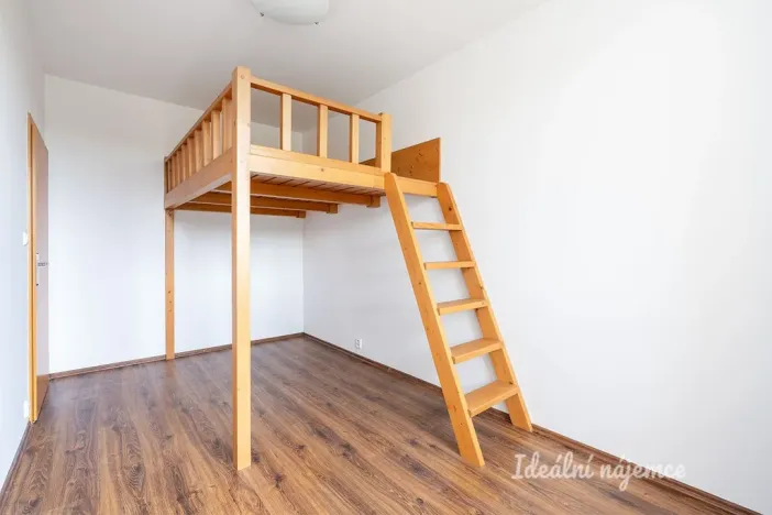 Pronájem bytu 2+kk, Praha - Kunratice, Muškova, 52 m2