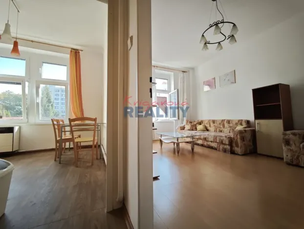 Pronájem bytu 1+1, České Budějovice - České Budějovice 7, Komenského, 64 m2