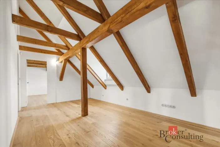 Prodej bytu 3+kk, Jince, Slavíkova, 112 m2