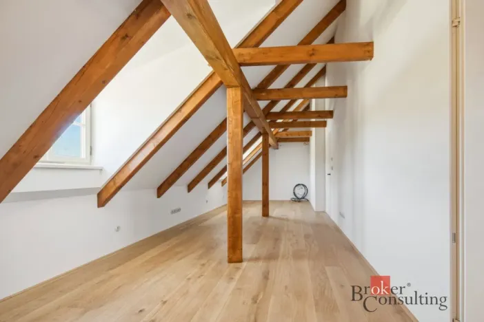 Prodej bytu 3+kk, Jince, Slavíkova, 112 m2