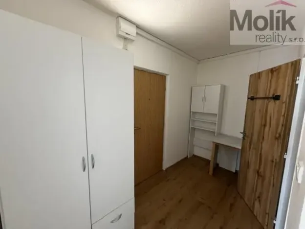 Pronájem bytu 2+kk, Bílina - Újezdské Předměstí, Síbova, 44 m2