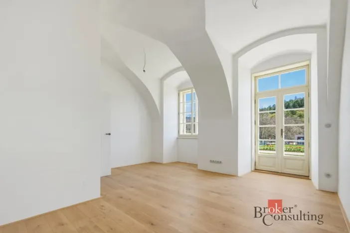Prodej bytu 2+kk, Jince, Slavíkova, 88 m2