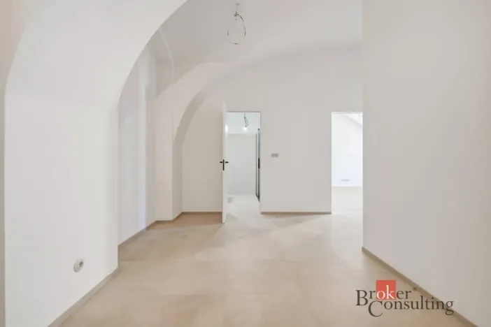 Prodej bytu 2+kk, Jince, Slavíkova, 88 m2