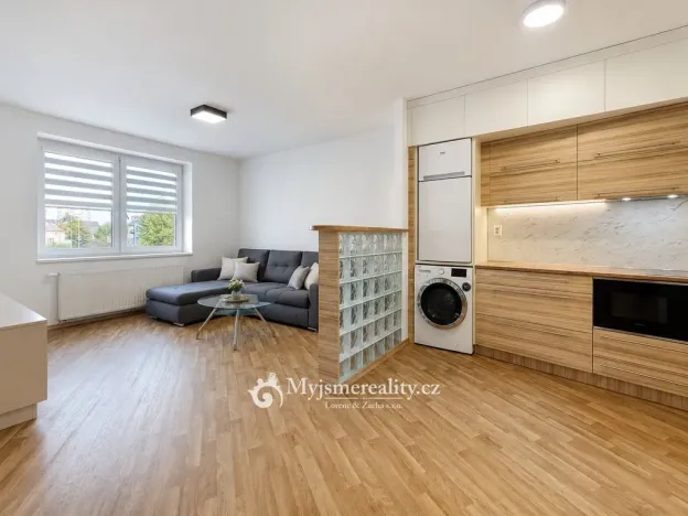 Pronájem bytu 2+kk, Znojmo, Přímětická, 48 m2