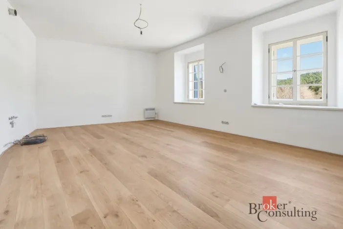 Prodej bytu 1+kk, Jince, Slavíkova, 62 m2