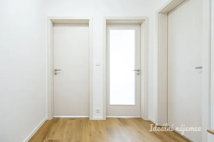 Pronájem bytu 2+kk, Brandýs nad Labem-Stará Boleslav, Josefa Truhláře, 52 m2