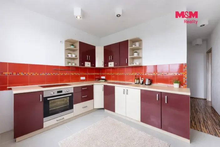 Pronájem bytu 2+1, Cheb, Boženy Němcové, 62 m2