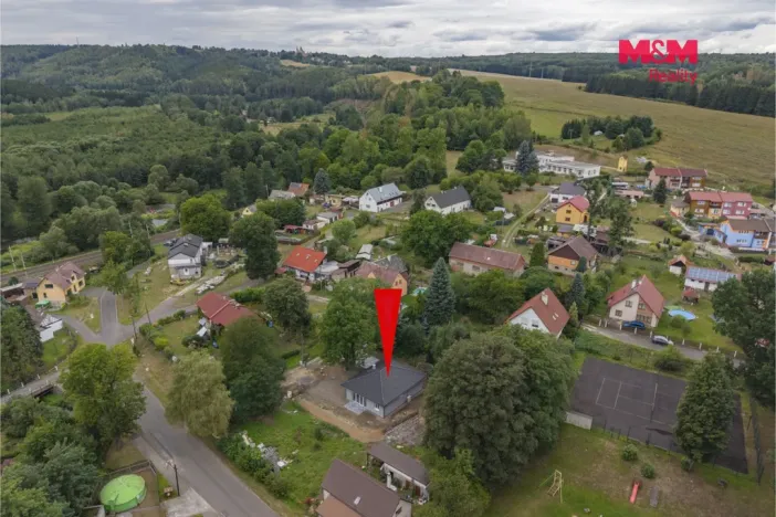 Prodej rodinného domu, Dasnice, 77 m2