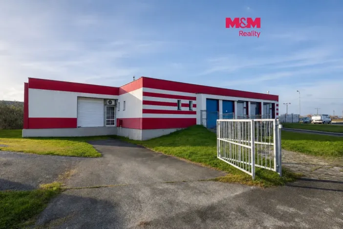 Pronájem výrobních prostor, Hradec Králové - Slatina, U Jednoty, 350 m2