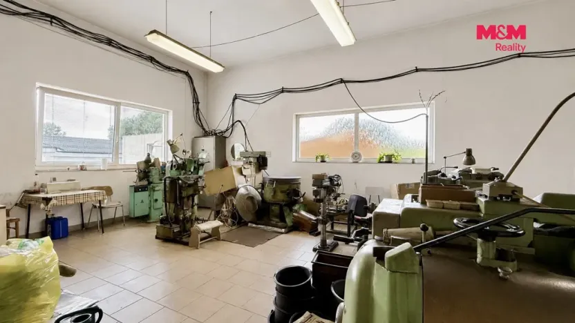 Prodej výrobních prostor, Ždánice, 400 m2