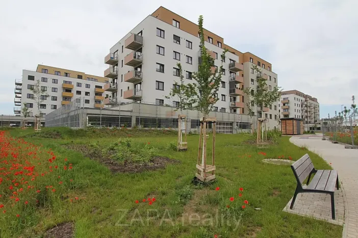 Pronájem bytu 2+kk, Praha - Kbely, Sedlářova, 57 m2