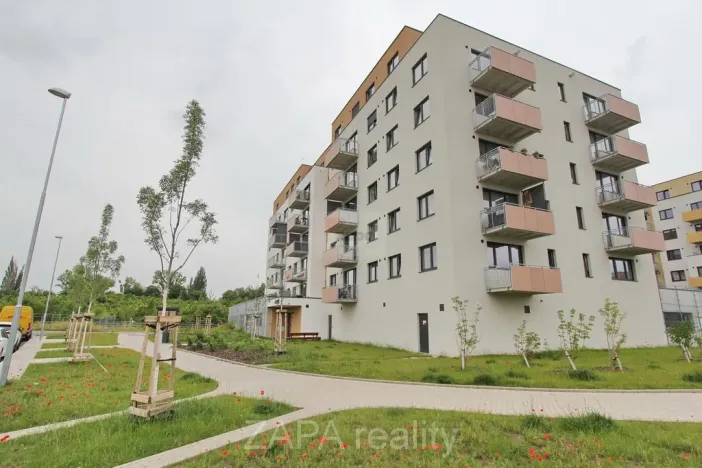 Pronájem bytu 2+kk, Praha - Kbely, Sedlářova, 57 m2