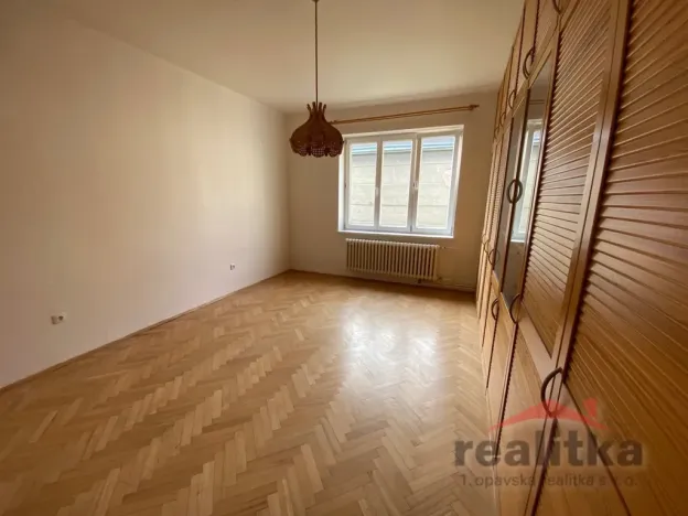 Pronájem bytu 3+kk, Opava - Předměstí, Bezručovo náměstí, 79 m2