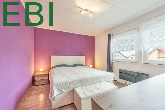 Prodej bytu 3+1, Červený Újezd, U Okálu, 82 m2