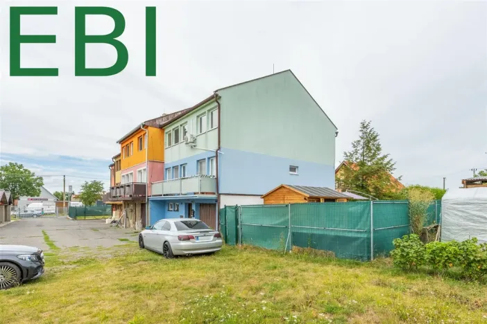 Prodej bytu 3+1, Červený Újezd, U Okálu, 82 m2