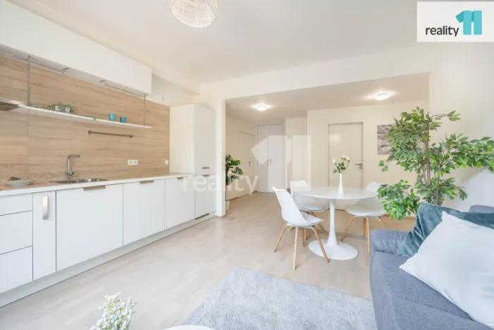 Prodej bytu 2+kk, Praha - Smíchov, Švédská, 56 m2