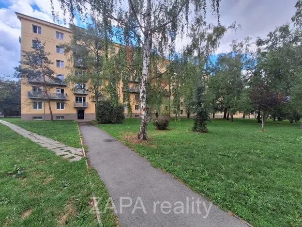 Pronájem bytu 2+1, Praha - Hloubětín, Poděbradská, 53 m2