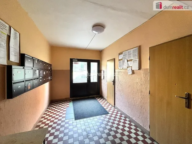 Prodej bytu 2+1, Kadaň, Chomutovská, 53 m2