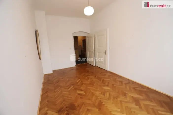 Pronájem bytu 4+1, Karlovy Vary, Moskevská, 130 m2