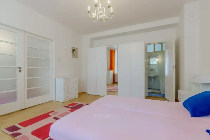 Prodej atypického bytu, Praha - Smíchov, U Šalamounky, 100 m2