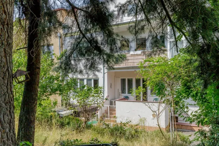 Prodej atypického bytu, Praha - Smíchov, U Šalamounky, 100 m2