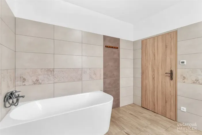 Prodej rodinného domu, Nechanice - Suchá, 204 m2