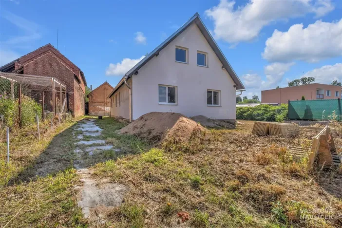 Prodej rodinného domu, Nechanice - Suchá, 204 m2