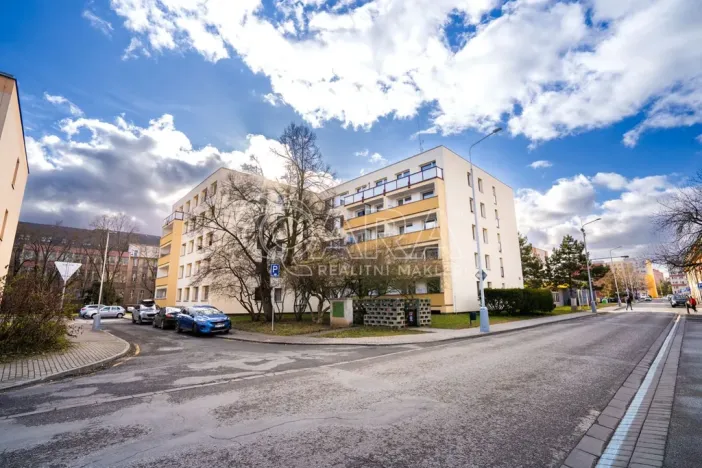 Pronájem bytu 2+kk, Beroun - Beroun-Město, Slapská, 43 m2
