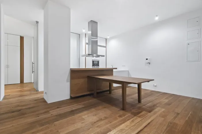 Pronájem bytu 3+kk, Praha - Vinohrady, Laubova, 109 m2