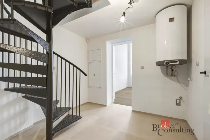 Prodej bytu 2+kk, Jince, Slavíkova, 59 m2