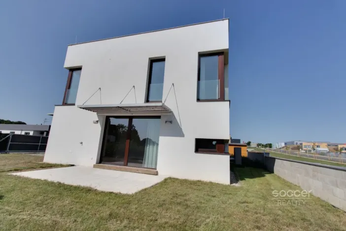 Pronájem rodinného domu, Praha - Horní Počernice, U Zimoviště, 137 m2