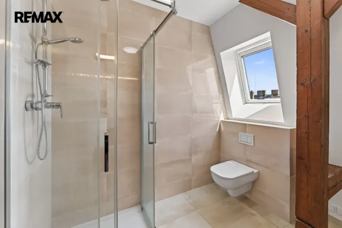 Pronájem bytu 2+kk, Praha - Nové Město, Masarykovo nábřeží, 100 m2
