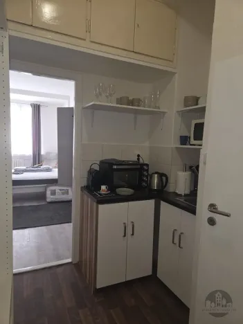 Pronájem bytu 1+kk, Praha - Karlín, Křižíkova, 30 m2
