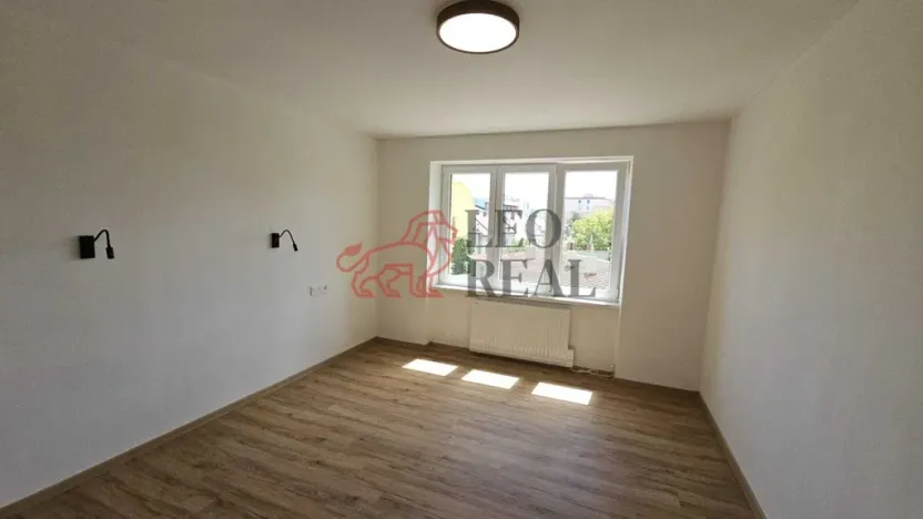 Prodej bytu 2+kk, Hranice - Hranice I-Město, Nádražní, 51 m2