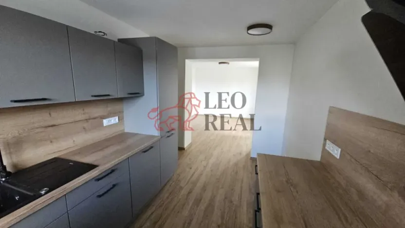 Prodej bytu 2+kk, Hranice - Hranice I-Město, Nádražní, 51 m2