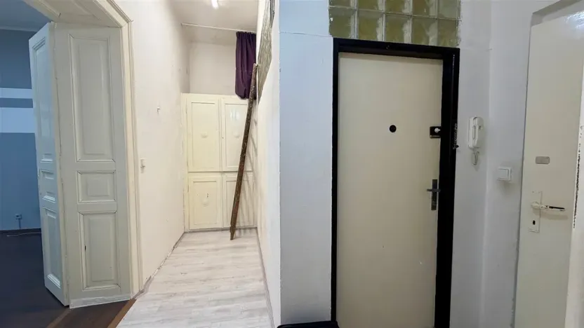 Pronájem bytu 2+1, Cheb, 26. dubna, 68 m2